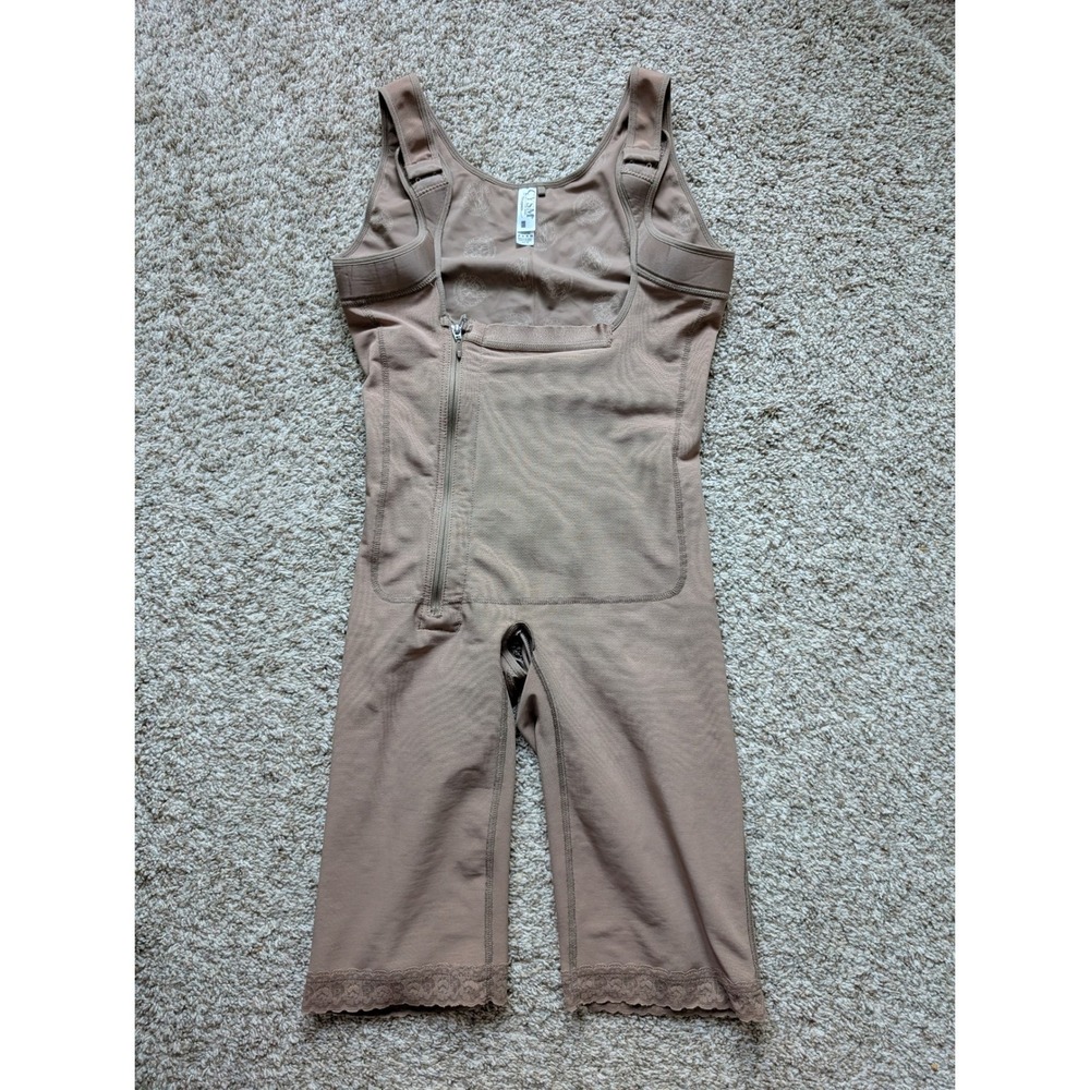 CYSM Shapers Faja Body Shaper Women L Brown Excellent Full Body Compression
